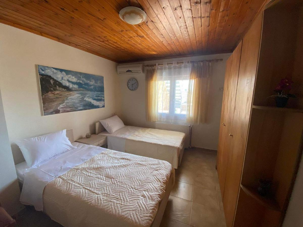 Villa Theo Marathiás Extérieur photo