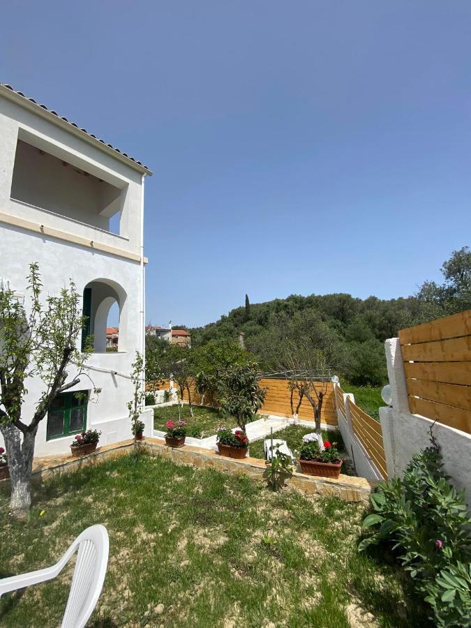 Villa Theo Marathiás Extérieur photo